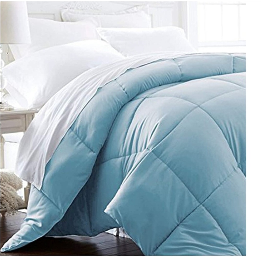 🆕️Hypoallergenic Soft Down Alternative Comforter